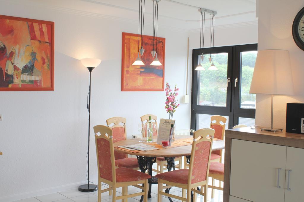 Ferienwohnung Seeblick Schalkenmehren Rum bild