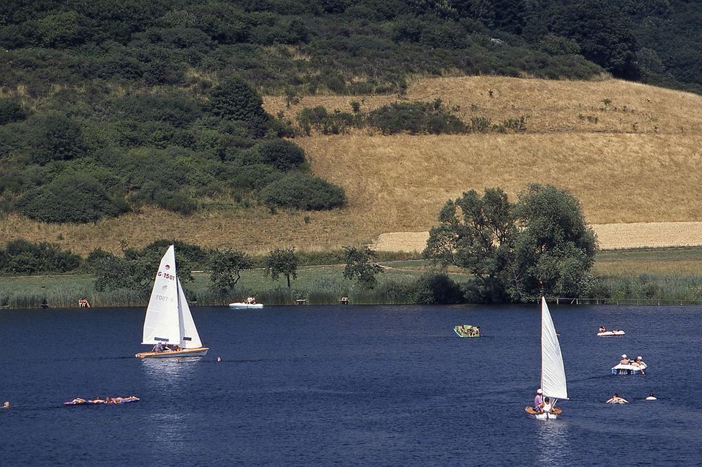 Ferienwohnung Seeblick Schalkenmehren Rum bild