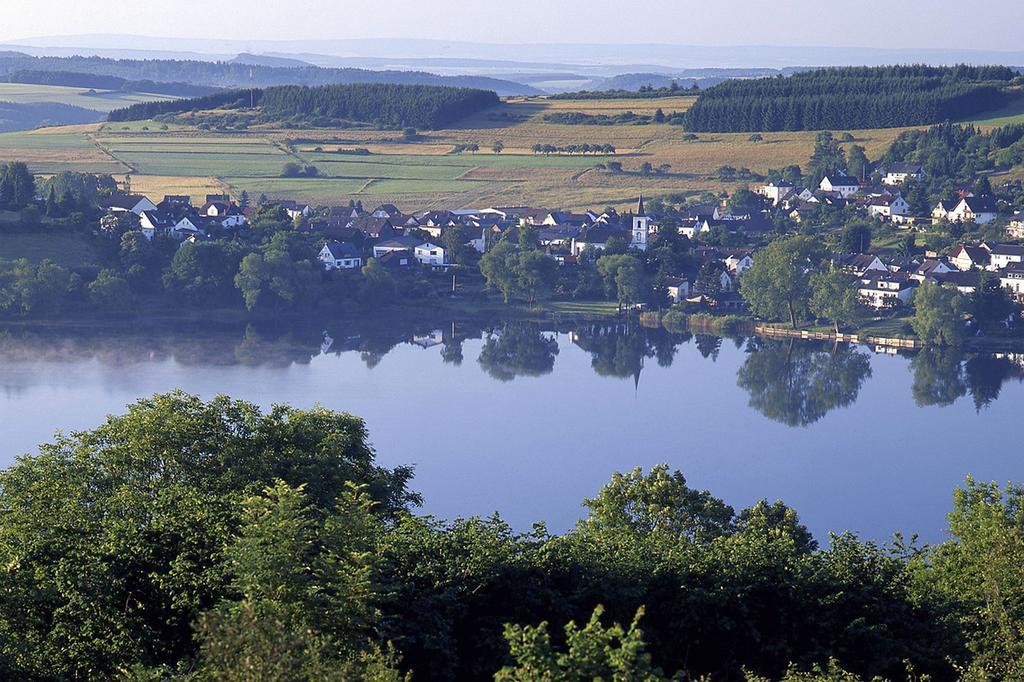 Ferienwohnung Seeblick Schalkenmehren Rum bild