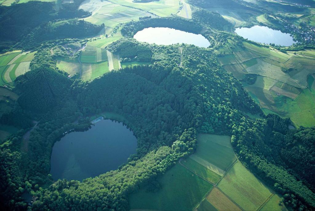 Ferienwohnung Seeblick Schalkenmehren Rum bild