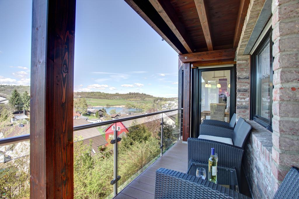Ferienwohnung Seeblick Schalkenmehren Rum bild